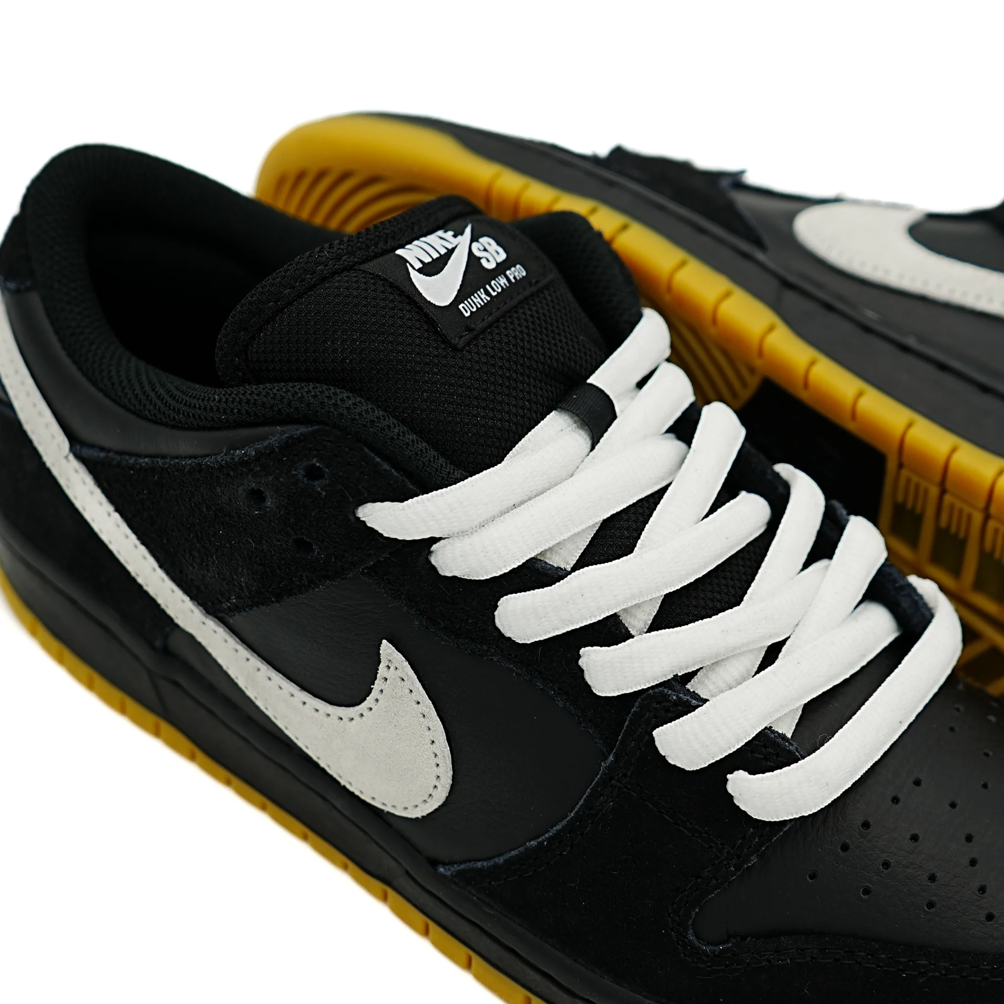 Nike SB Dunk Low - Black / White / Black - Image 2