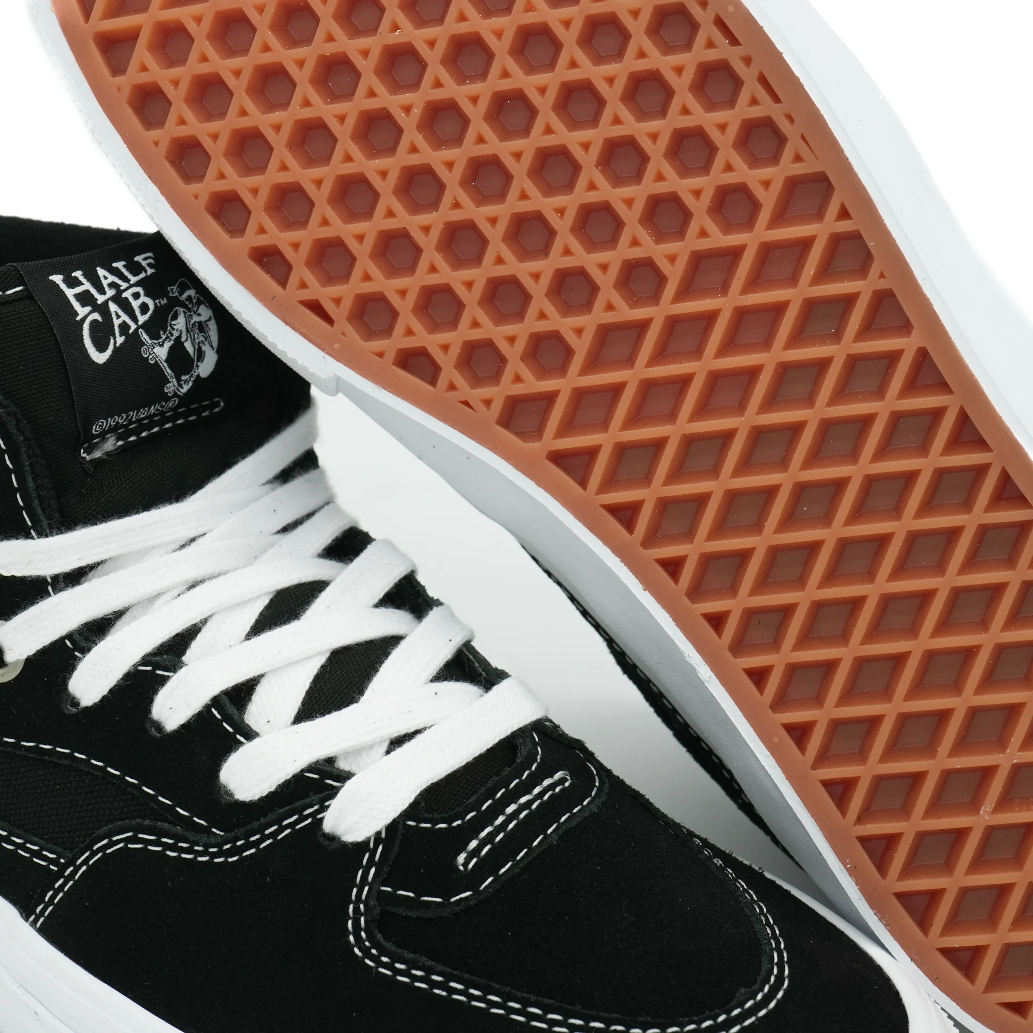 Vans Skate Half Cab- Black/ White - Image 3